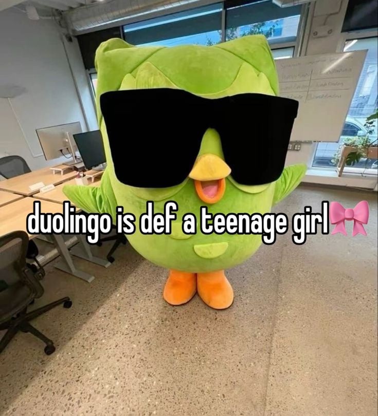 Duolingo meme lan truyền nhanh chóng nhờ sự gần gũi và dễ hiểu trong thông điệp