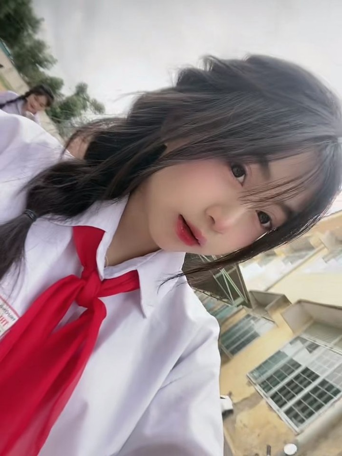 ảnh gái xinh k10 kết tóc