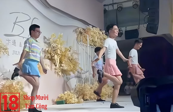 Gái đẹp Mặc Váy Ngắn Nhảy Nhạc Remix