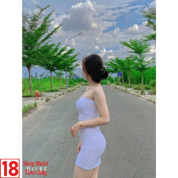 Gái Xinh Mặc Váy Trắng Ngắn Khoe Dáng (4)