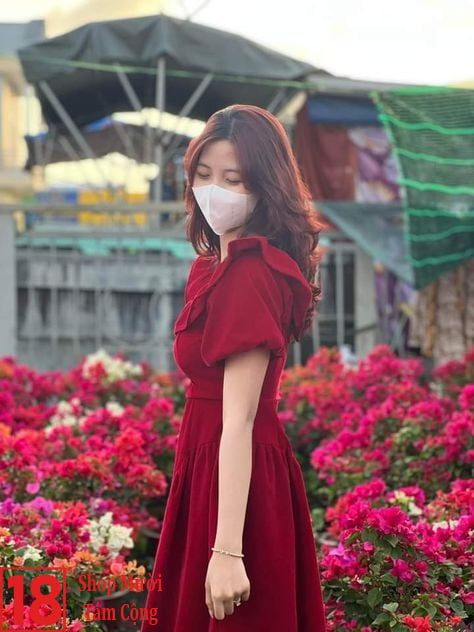 Girl Xinh Mặc Váy Ngắn Màu đỏ đẹp (2)