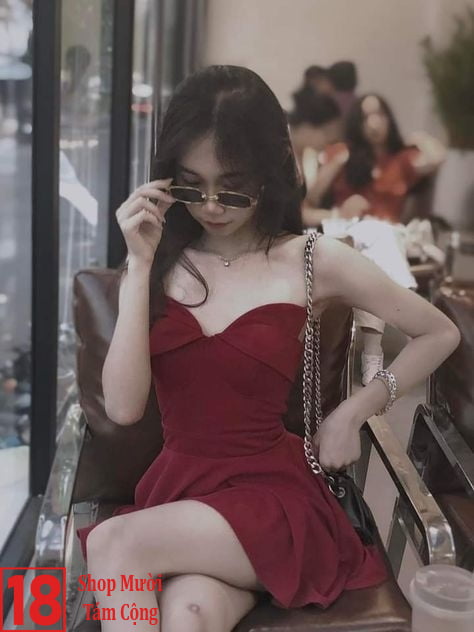 Girl Xinh Mặc Váy Ngắn Màu đỏ đẹp (3)