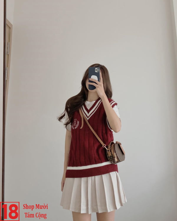 Gái Xinh Tik Tok Mặc Váy Ngắn (17)