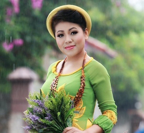Anh Thơ - Phương Thảo cùng nhau tái hiện hình ảnh gái quê