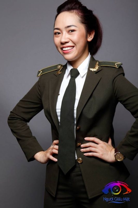 'Người giấu mặt' gây bất ngờ với dàn trai xinh gái đẹp