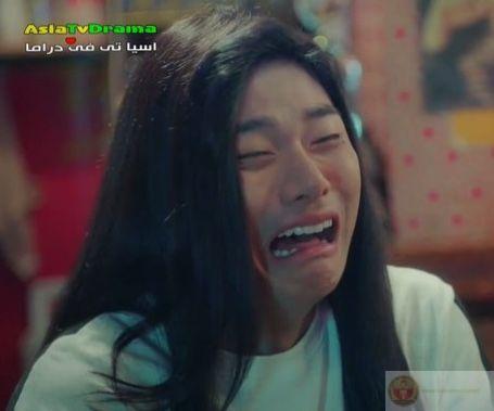 Đằng sau nụ cười là nước mắt chưa khô