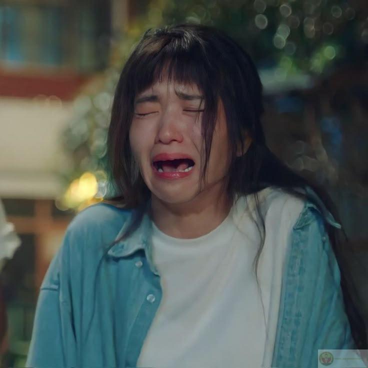 Cảm xúc dồn nén lâu ngày cuối cùng cũng vỡ