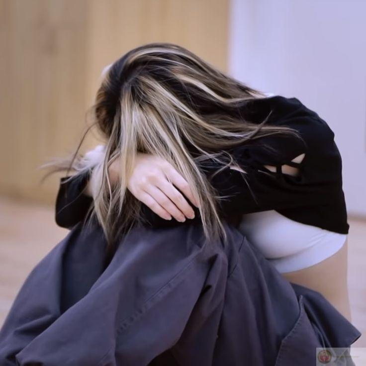 Tôi khóc, nhưng không ai quan tâm cả