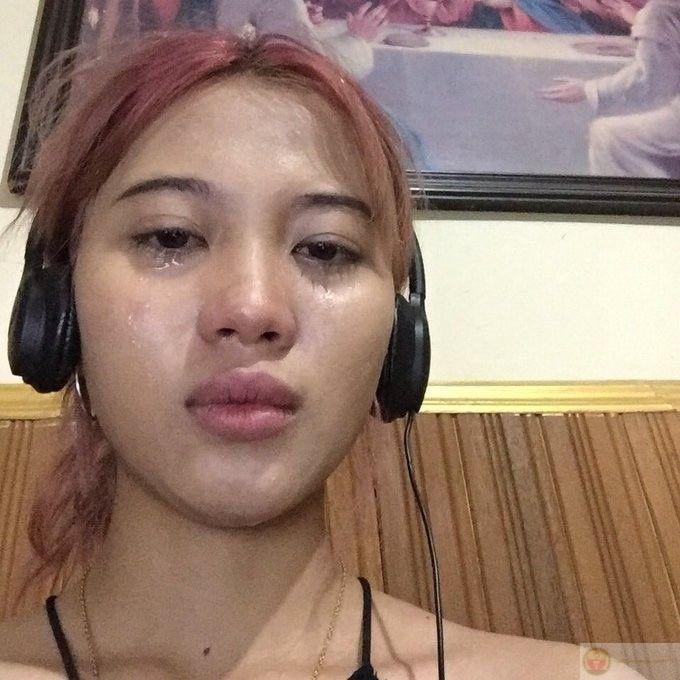 Khóc nhiều quá nên giờ chẳng còn giọt nào