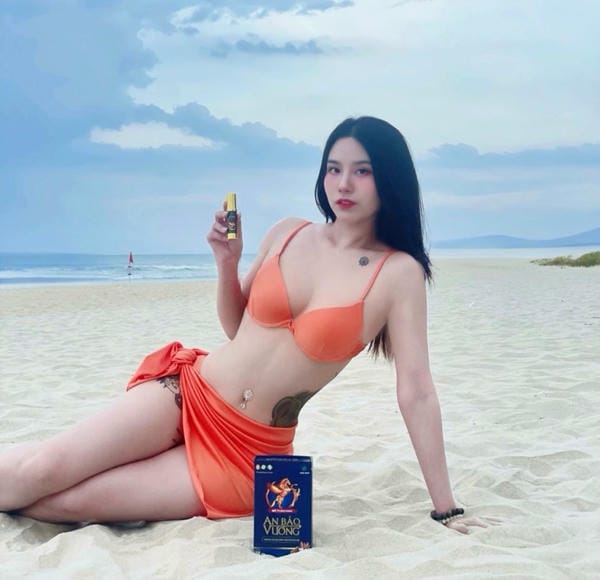 ảnh sex Linh Miu 23