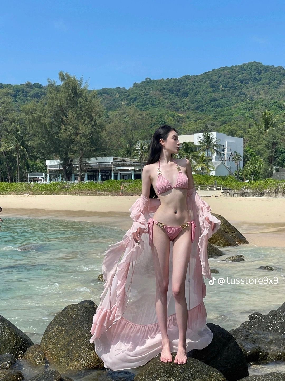 Ảnh gái xinh mặc Pinky