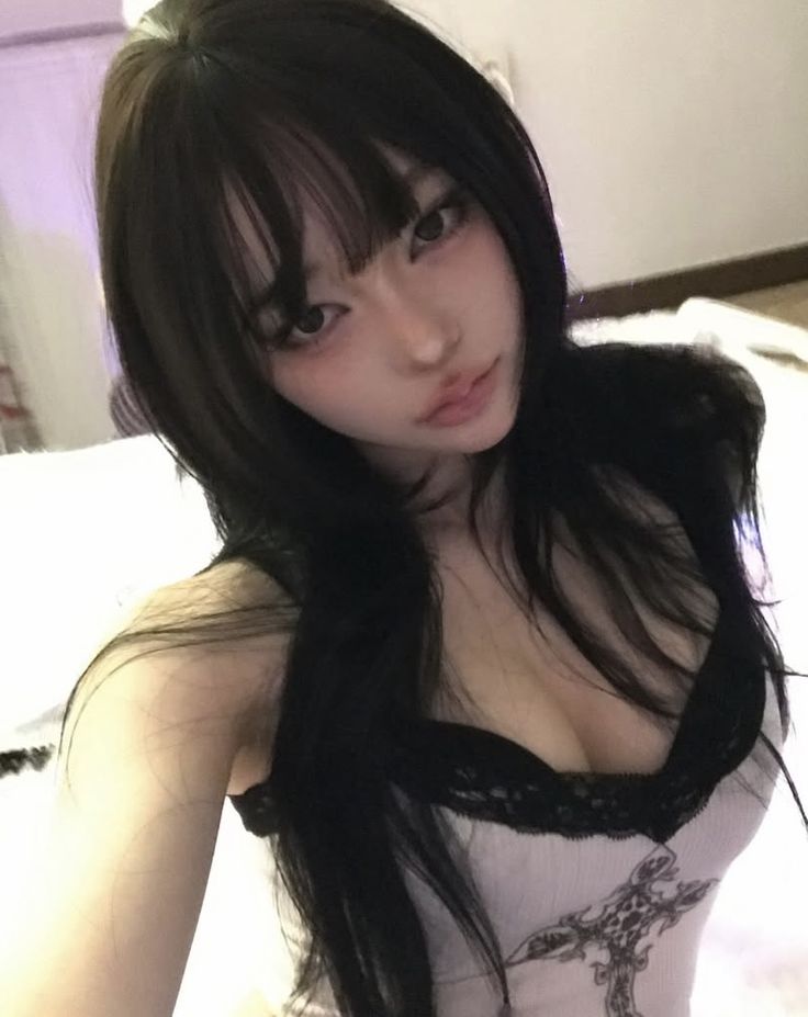 Ảnh gái sexy luôn tỏa sáng với thần thái gợi cảm đầy tự tin và cuốn hút