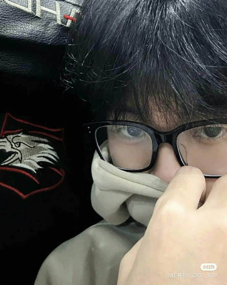 Ảnh trai đẹp 2008 ghi điểm bởi nét hồn hậu pha chút tinh nghịch rất riêng