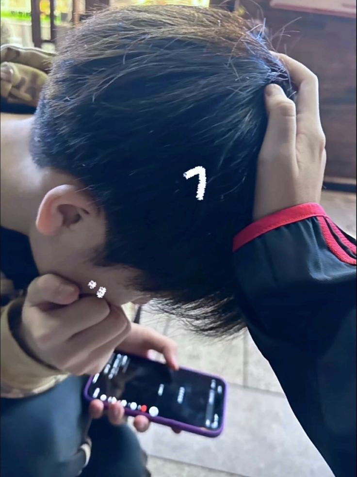 Bộ ảnh trai đẹp 2k8 trong sáng gợi nhớ đến tuổi học trò hồn nhiên