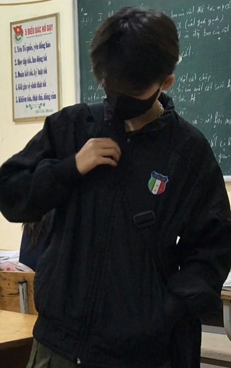 Hình trai đẹp 2008 khiến người xem cảm nhận rõ ràng nét trẻ trung tinh nghịch