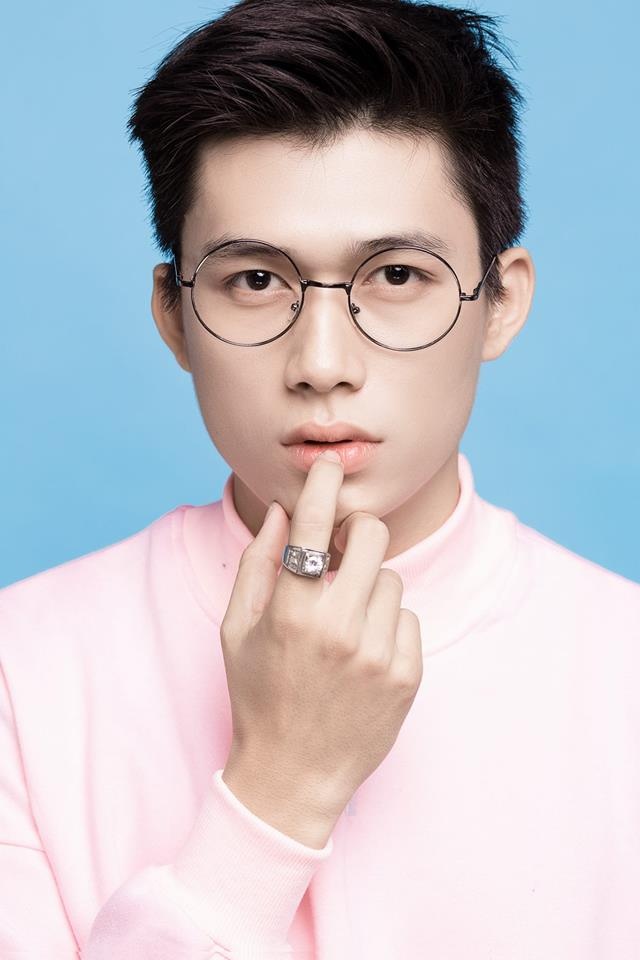 soai ca ben cua so anh 4