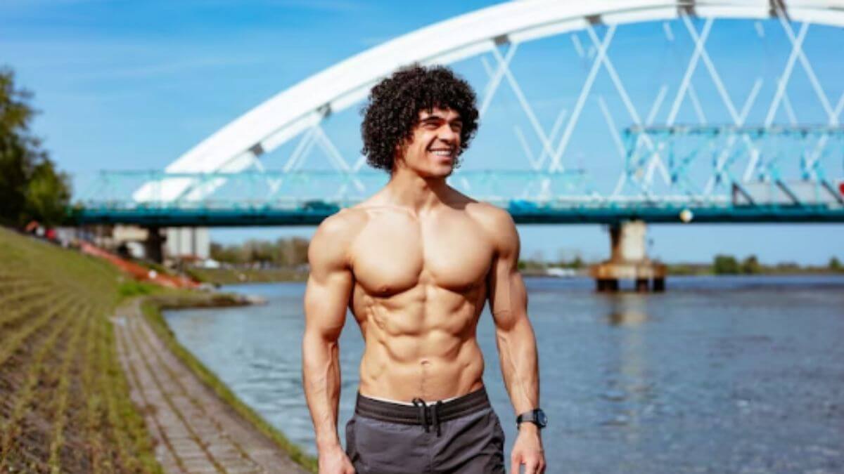 Trai đẹp 6 múi khoe body