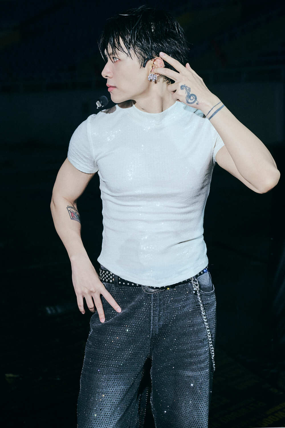 Anh Tú Atus phủ đồ hiệu trong 6 đêm concert Anh Trai “Say Hi” - 2