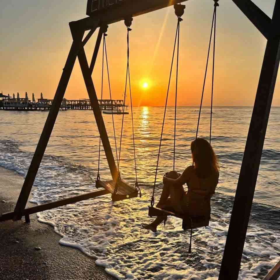 Avatar buon nu 960px 960px avatar 18