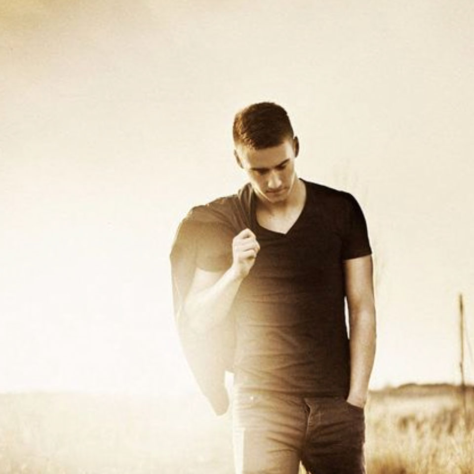 avt nam buon that tinh 960px 960px avatar 5