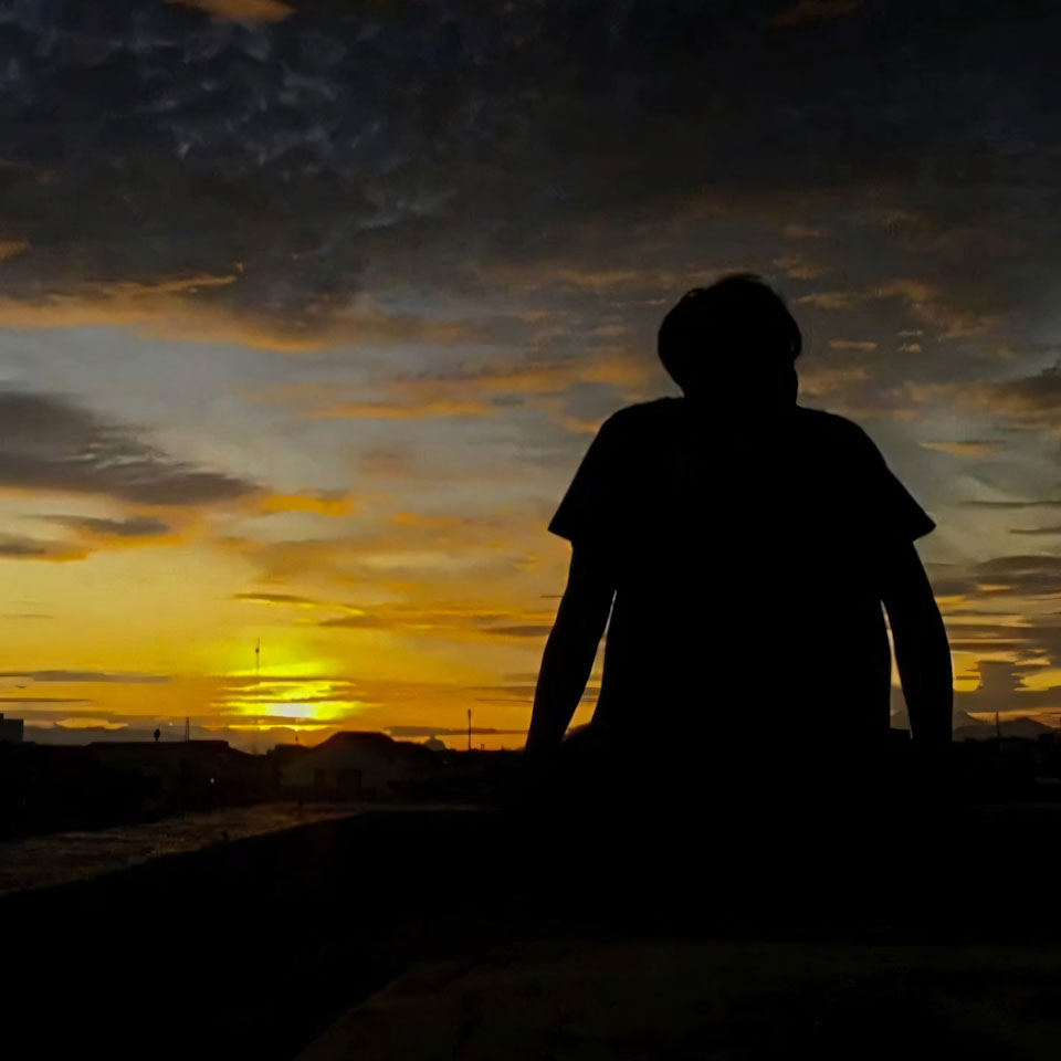 avt nam buon 960px 960px avatar 6