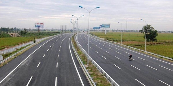 Tốc độ tối đa cho phép ngoài khu vực đông dân cư