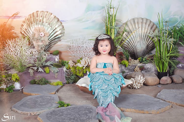 Bật mí TOP 10 cách tạo dáng chụp ảnh cho bé gái ĐẸP và ĐỘC các mẹ nên biết