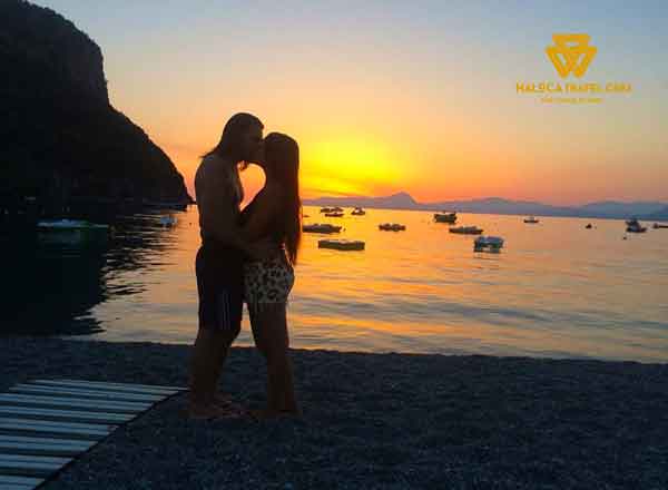 Kieu Chup Nguoc Sang