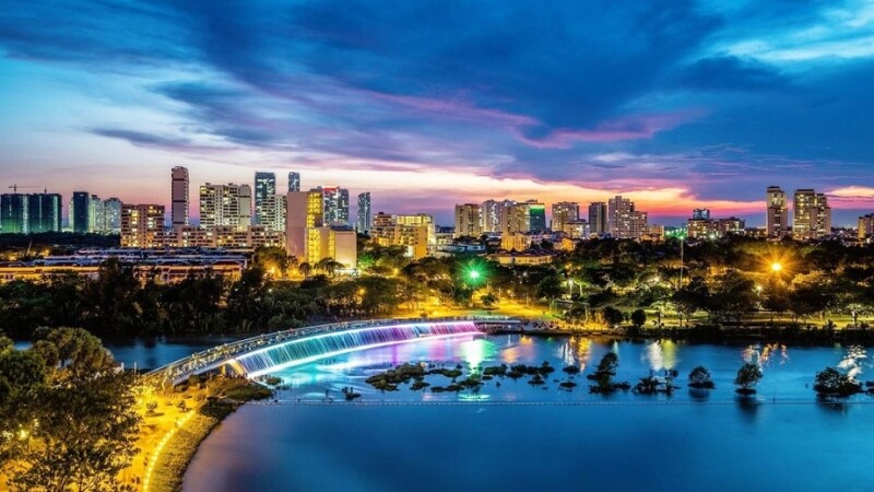 Cầu Ánh Sao lãng mạn với ánh đèn LED lung linh như dải ngân hà (Nguồn: Sưu tầm)