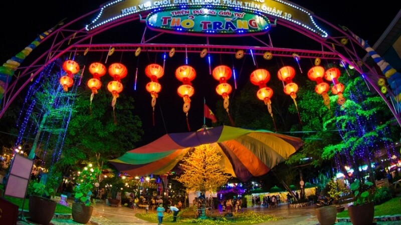 Công viên Thỏ Trắng rực rỡ với đèn lồng Trung Thu (Nguồn: Sưu tầm)