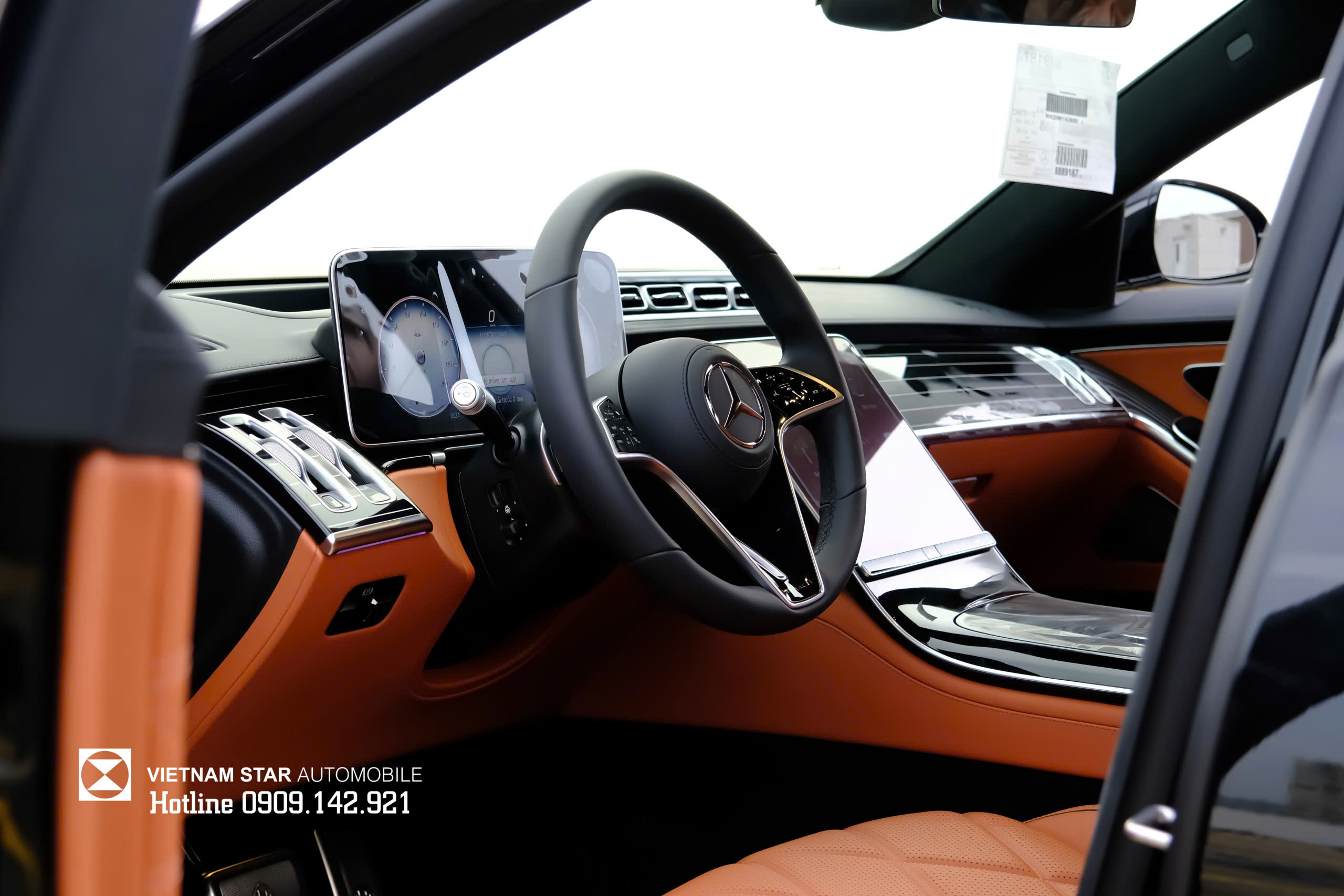 màn hình giải trí độc lập 11 6 inch cho hàng ghế sau maybach s450 2025