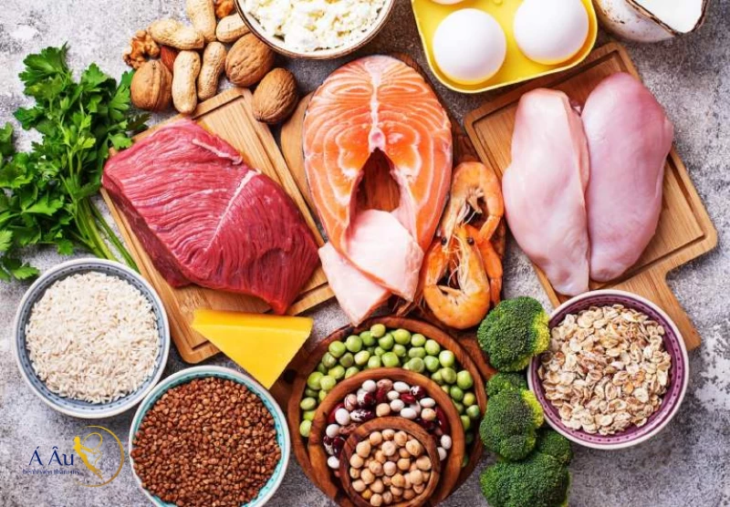 Để mông to tròn, bạn có thể kết hợp tập thể dục cùng với chế độ ăn uống