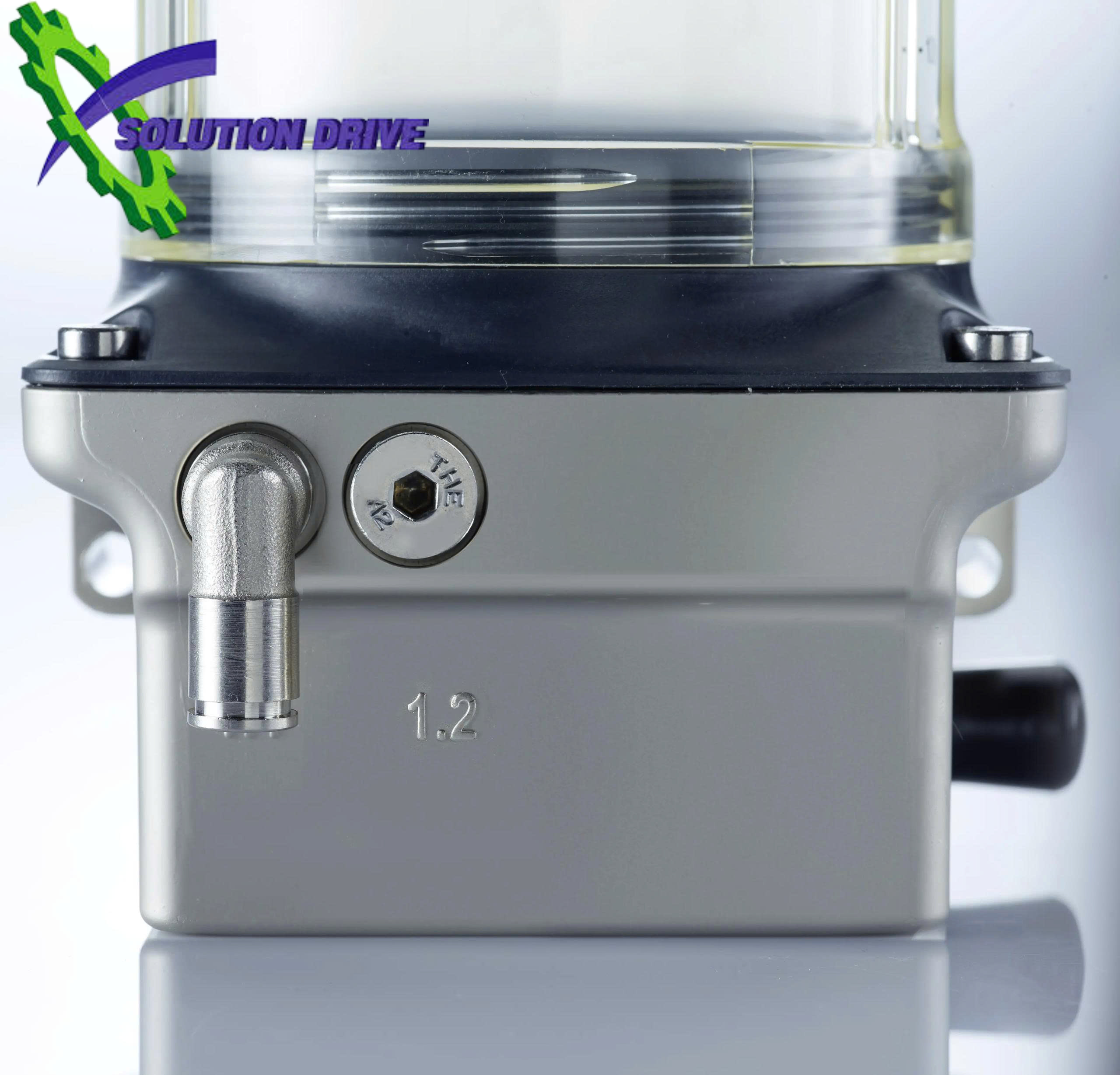 Hệ Thống Bôi Trơn CLA iwis với 1 cổng phân phối dầu cho xích công nghiệp