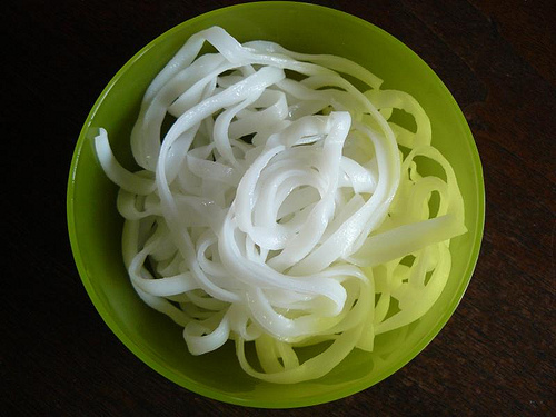 Dried banh pho rice noodles (rice sticks)