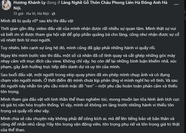 Cô gái tập gym mặc đồ bó sát, tố bị "quấy rối" sau khi đấu vật hội làng
