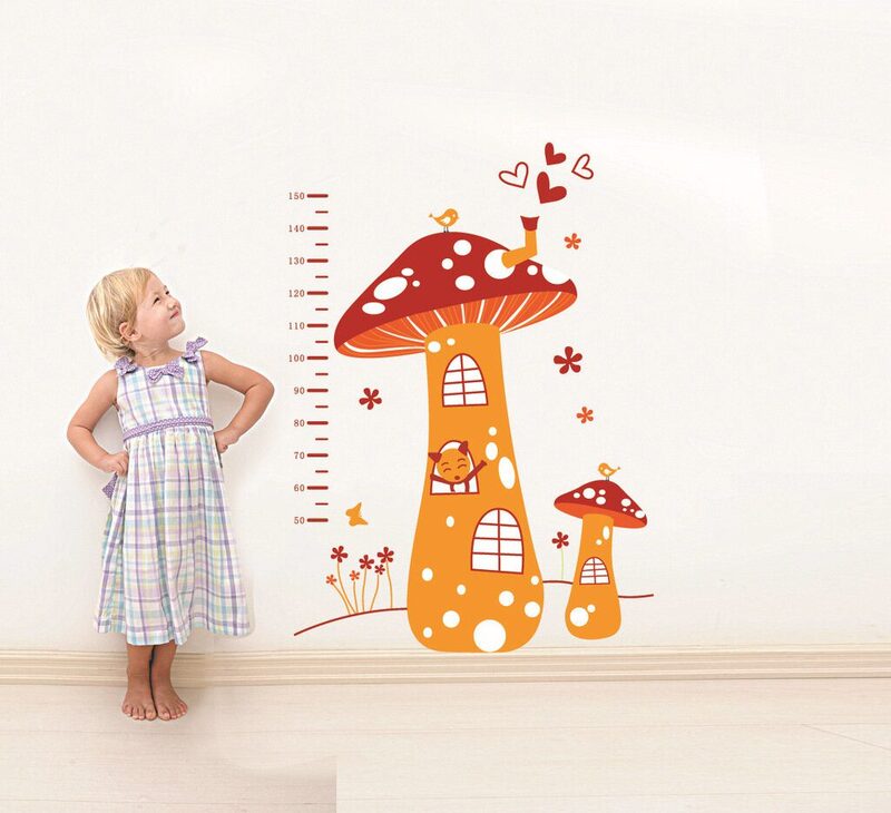 Bé gái dậy thì có sự phát triển chiều cao nhanh chóng