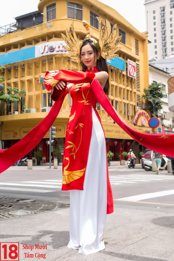 Cosplay Liên Quân Mobile Ilumia Nữ Thần ánh Sáng (3)