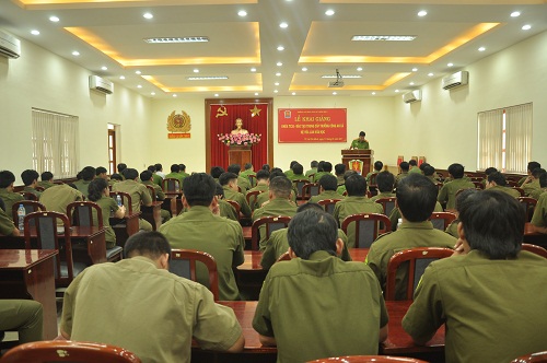 KHAI GIẢNG KHÓA TX35 – ĐÀO TẠO TRUNG CẤP TRƯỞNG CÔNG AN XÃ HỆ VỪA LÀM VỪA HỌC