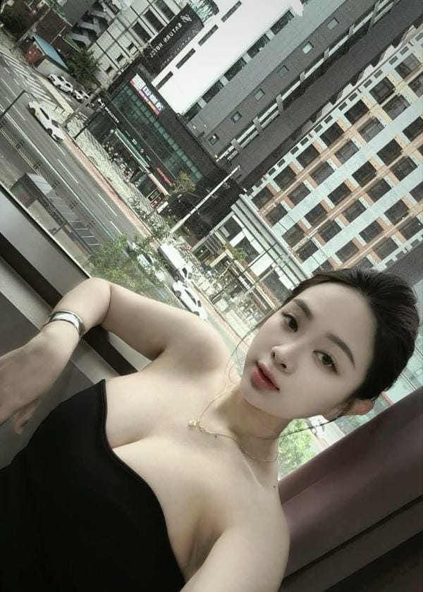 gái xinh có tâm hồn to và tròn