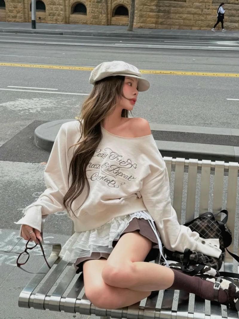 gái xinh hàn váy ngắn cá tính