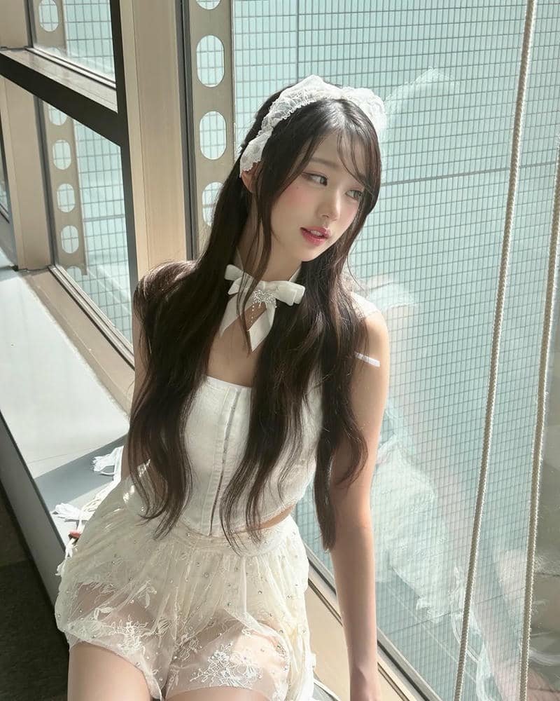 gái xinh hàn váy ngắn cực cuốn hút