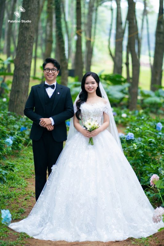 Bảng giá trọn gói chụp ảnh cưới studio tại Hà Nội giá rẻ uy tín
