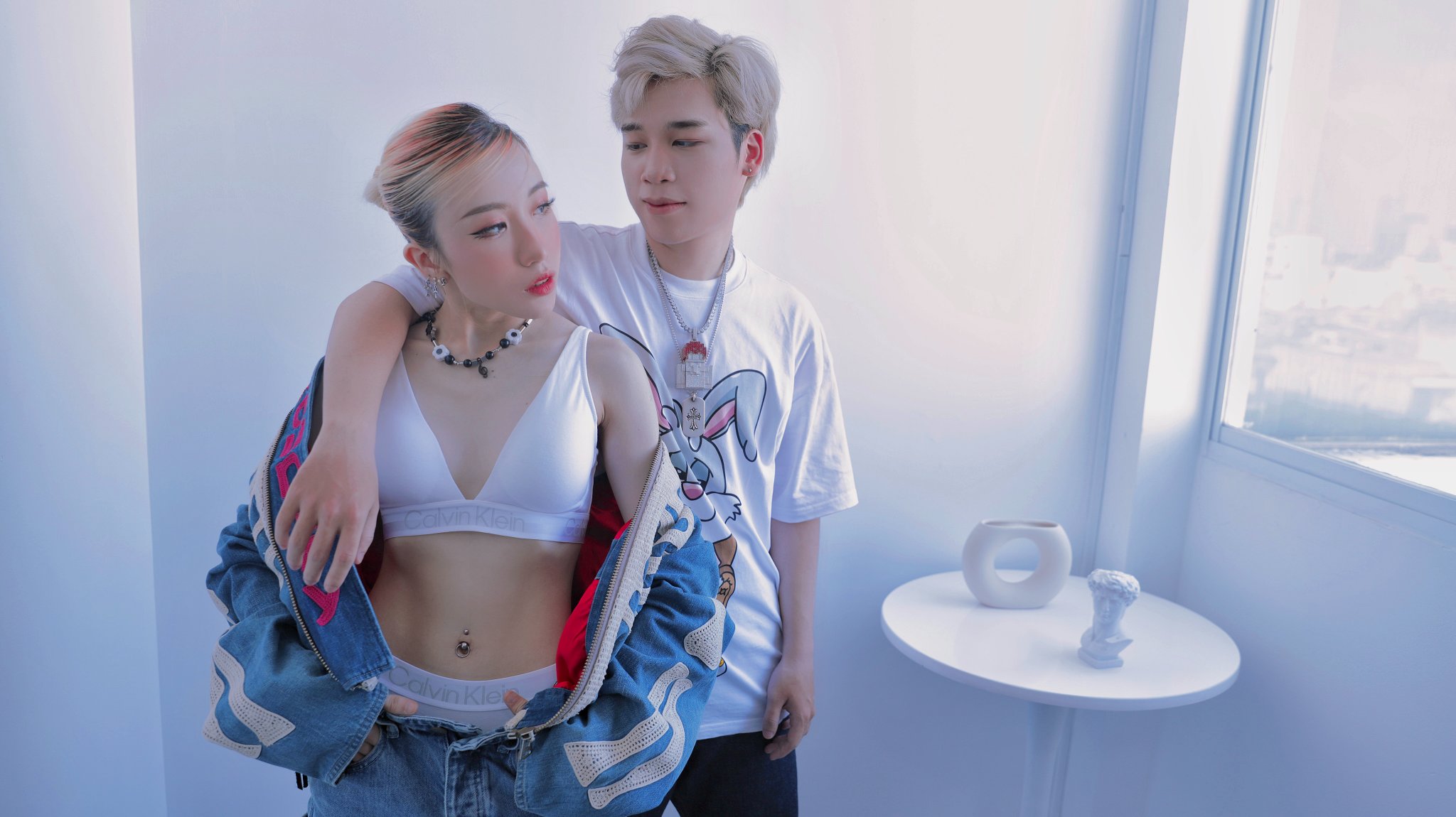 Hình Hiha ngoài đời ngầu