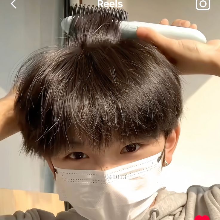 Những bức ảnh trai đẹp 9 tuổi Việt Nam lan truyền nhanh nhờ thần thái ngây thơ