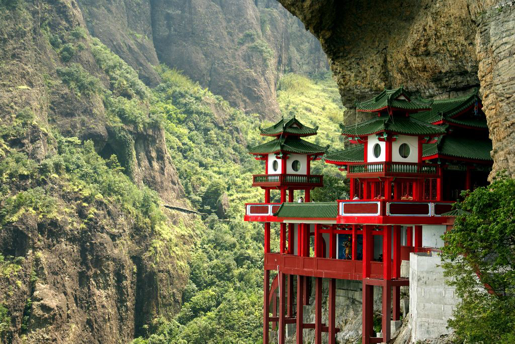 ảnh đẹp chua huyền không đền đỏ