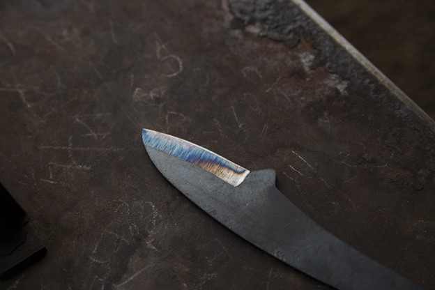 Dao Kuroneko Con Mèo