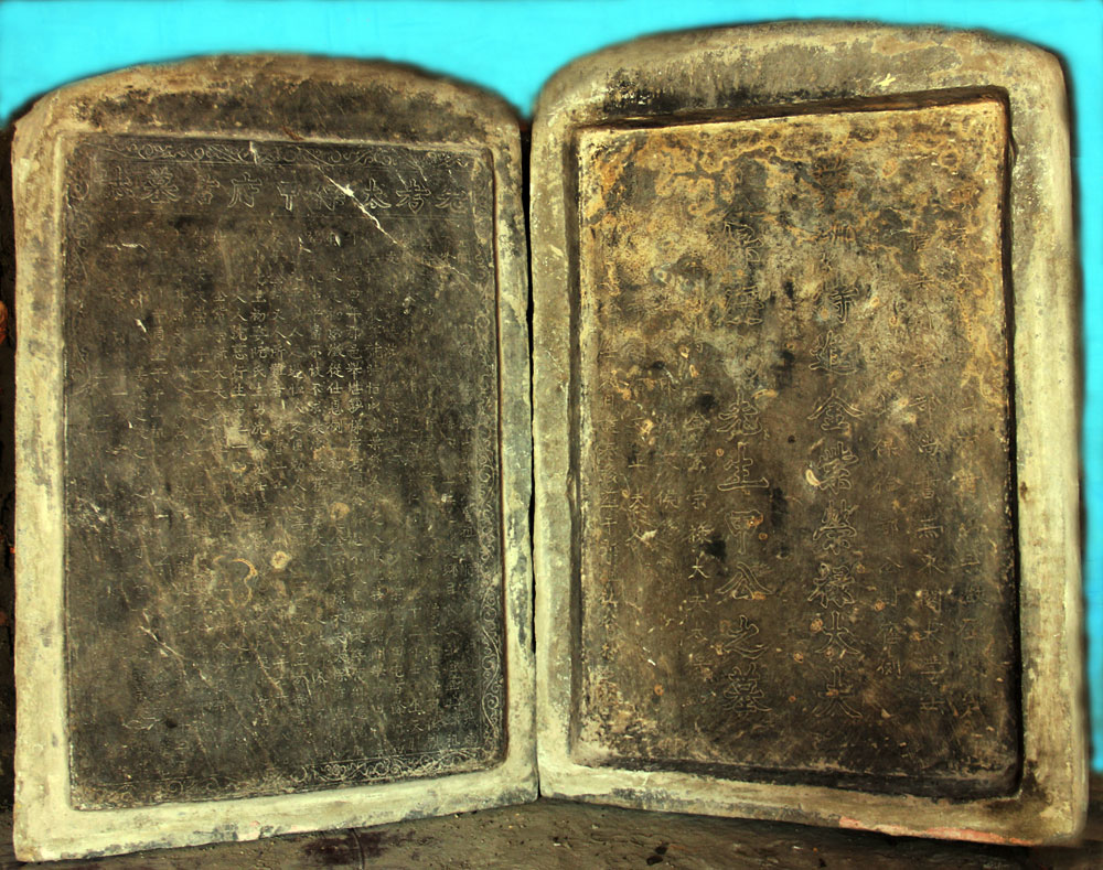 Bia hộp thời Mạc - dấu tích của Trạng nguyên Giáp Hải