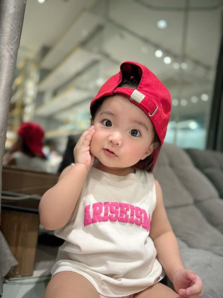 Sao Việt 24h: Con gái Lý Hải càng lớn càng xinh đẹp, vũ đạo giỏi, nhan sắc được ví như bản sao của mẹ Minh Hà - 7