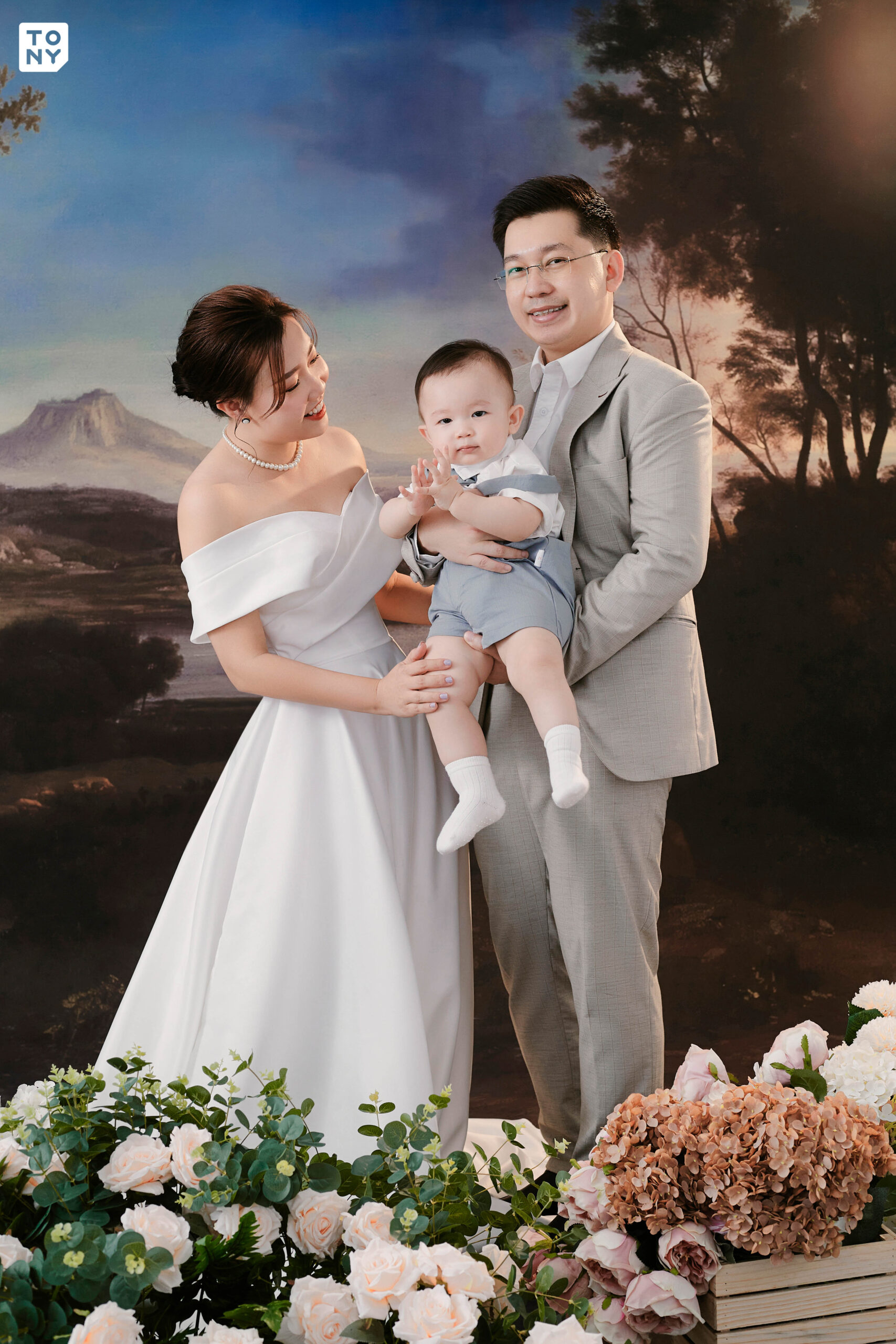 0424GiaDinh0277 scaled