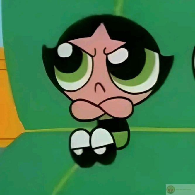 Kẻ mạnh không cần hét - chỉ cần chống nạnh